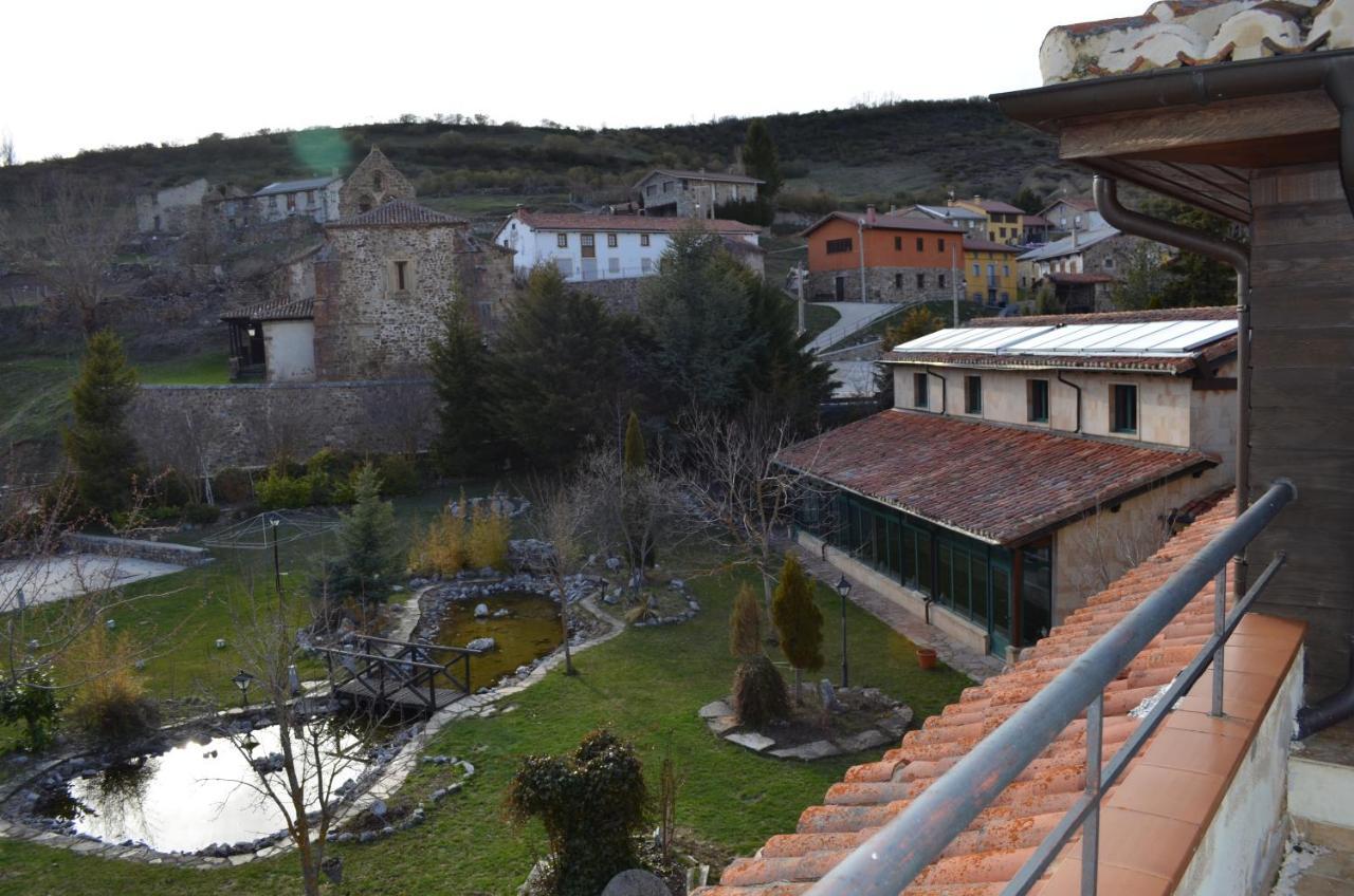 Hotel Posada Fuentes Carrionas Camasobres Exterior photo